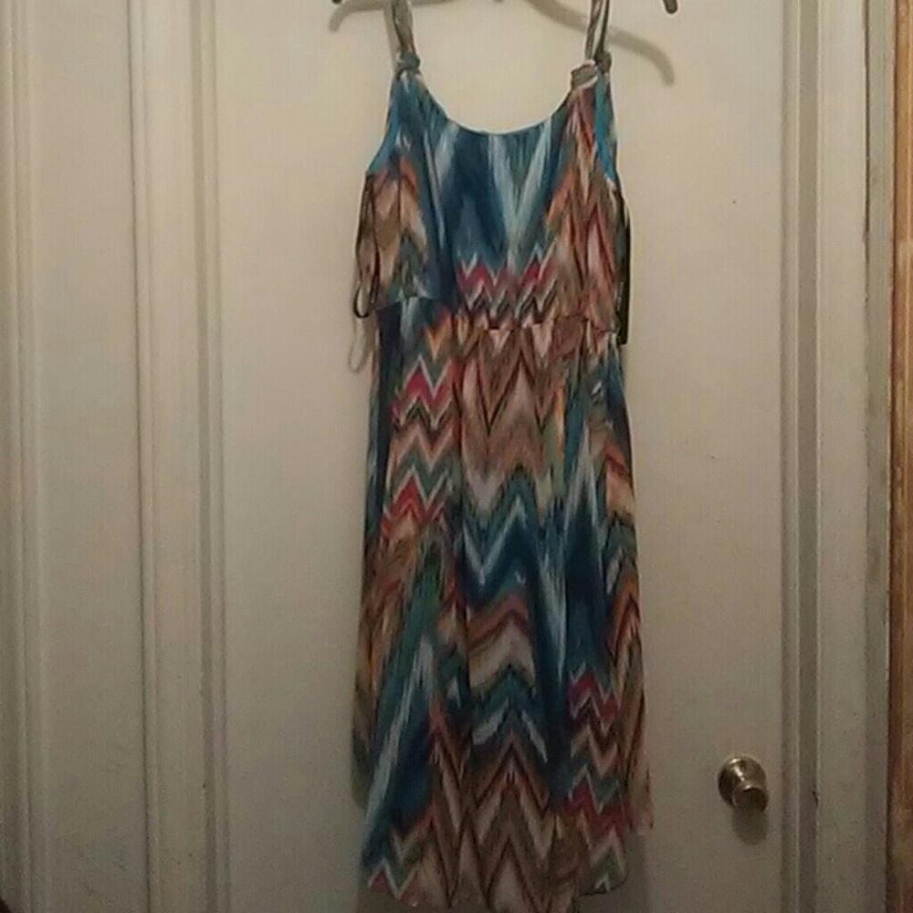 Dress - Picture 1 of 1